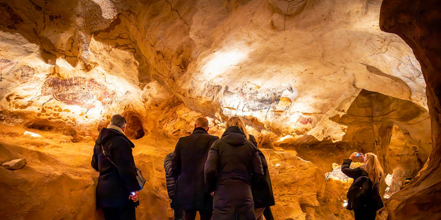 Stepping back into history at the Lascaux Caves